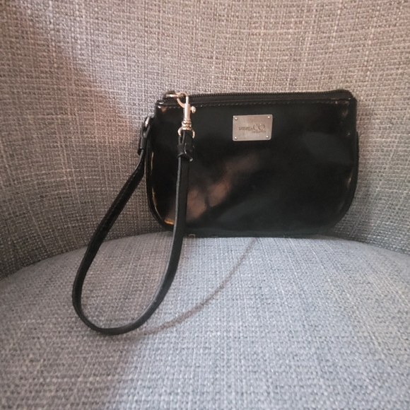 Nine and Company Clutch Wristlet - Picture 4 of 7